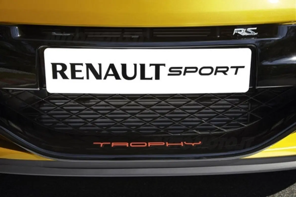 Renault Megane RS Trophy (16)