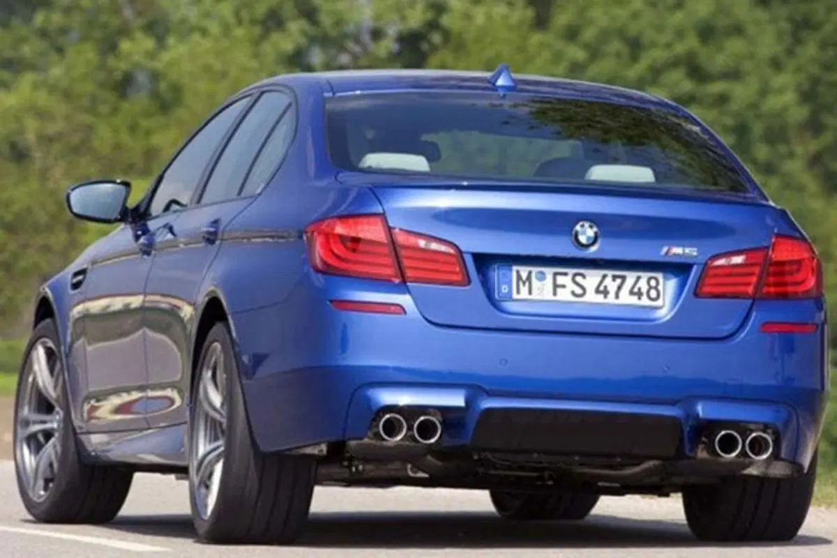 Nuova BMW M5 (2)