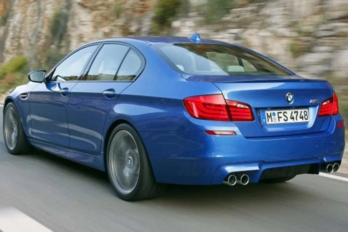 Nuova BMW M5 (5)