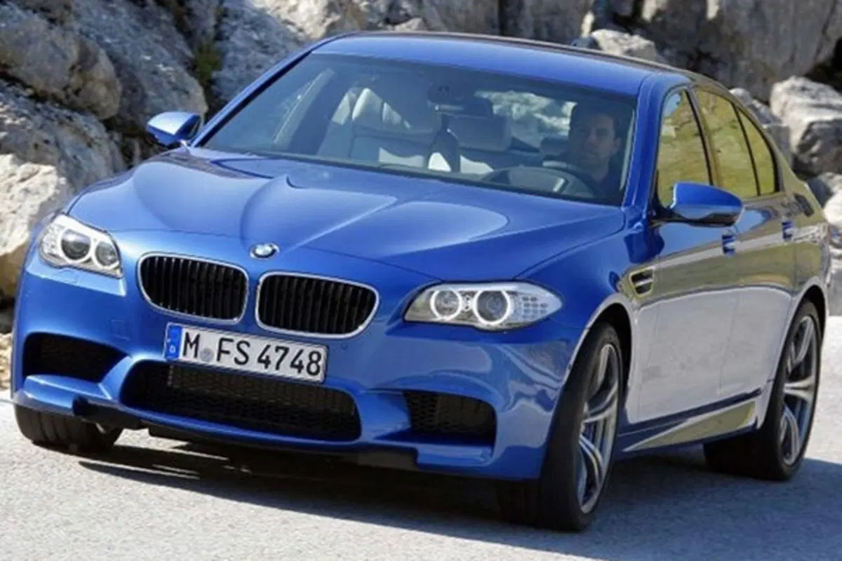 Nuova BMW M5 (6)