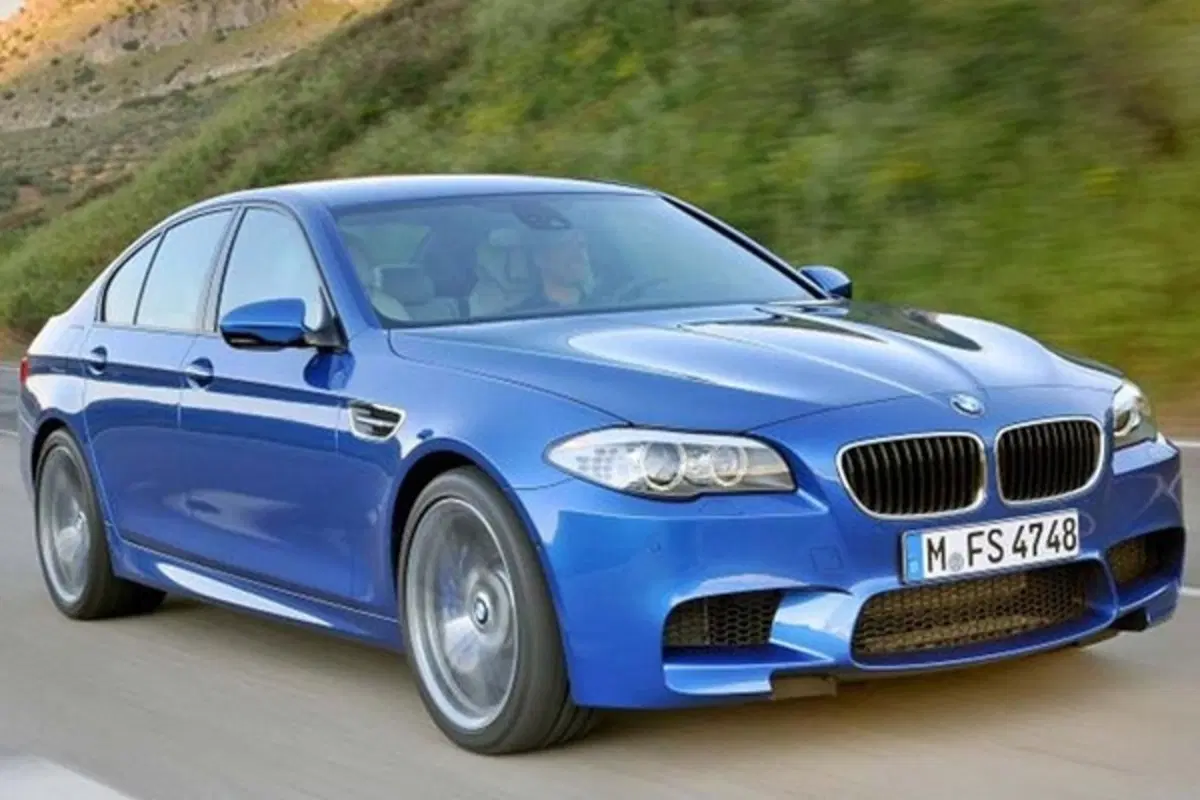 Nuova BMW M5 (10)