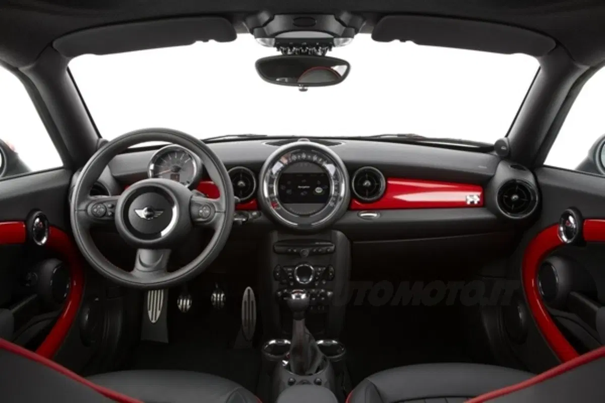 Nuova Mini Coupè: ecco il listino prezzi (10)