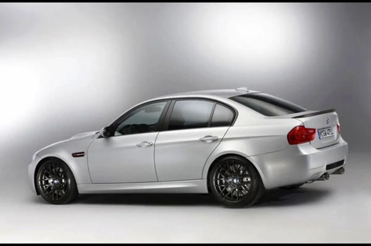 BMW M3 CRT (7)