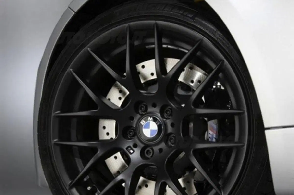BMW M3 CRT (19)