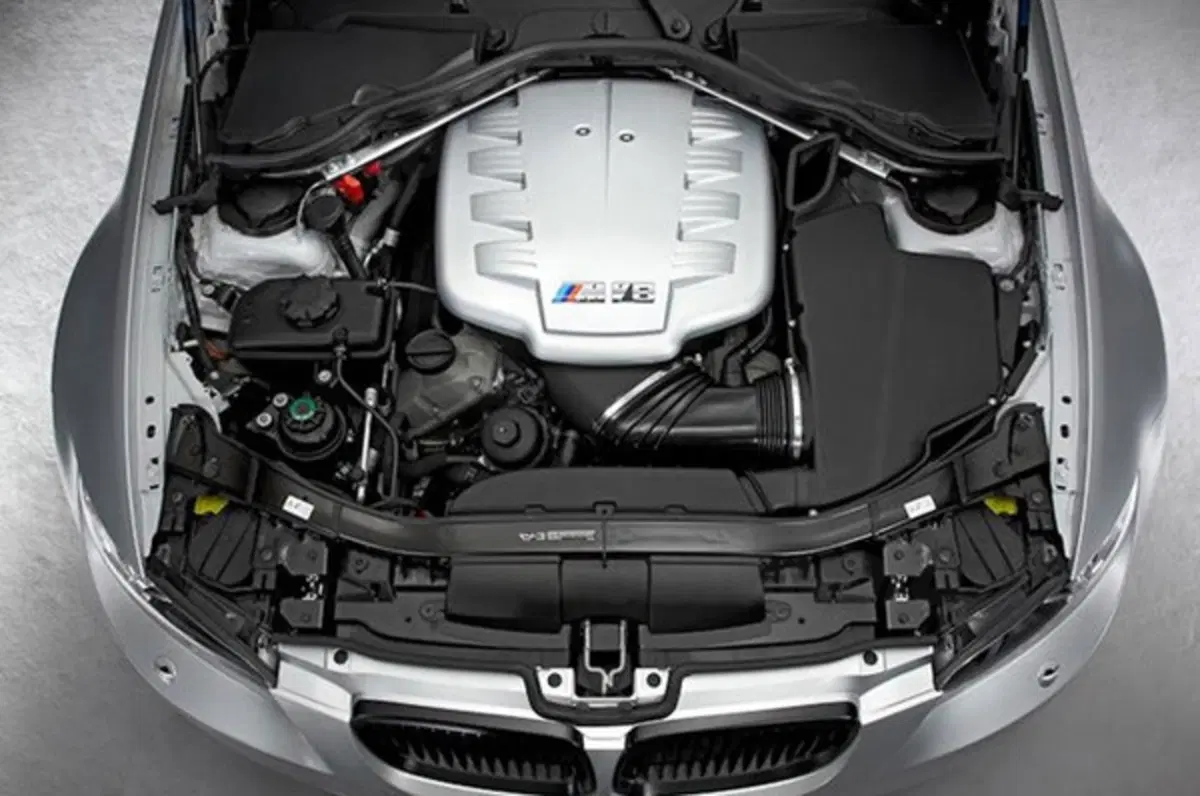 BMW M3 CRT (20)