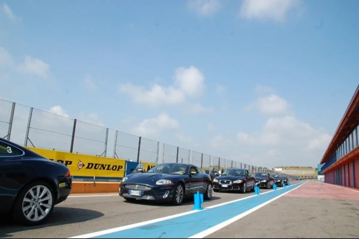 Jaguar Supercharged Academy (40)