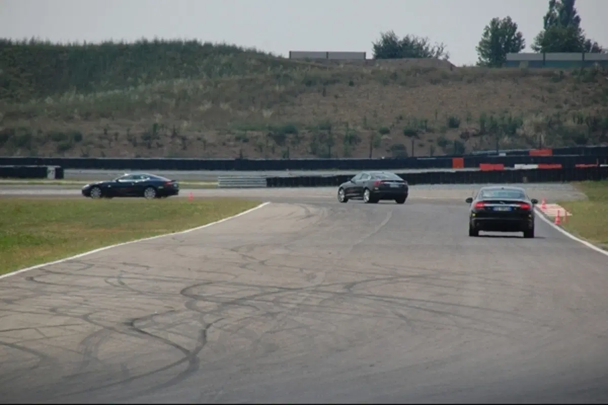 Jaguar Supercharged Academy (45)