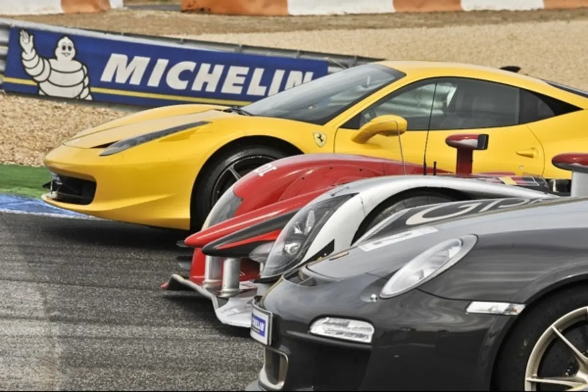 Michelin Pilot Performance Days: 20.000 CV in pista (9)