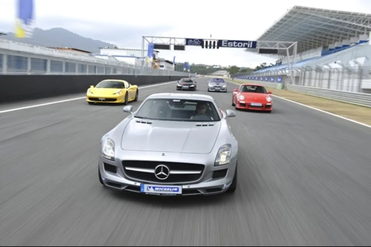 Michelin Pilot Performance Days: 20.000 CV in pista (34)