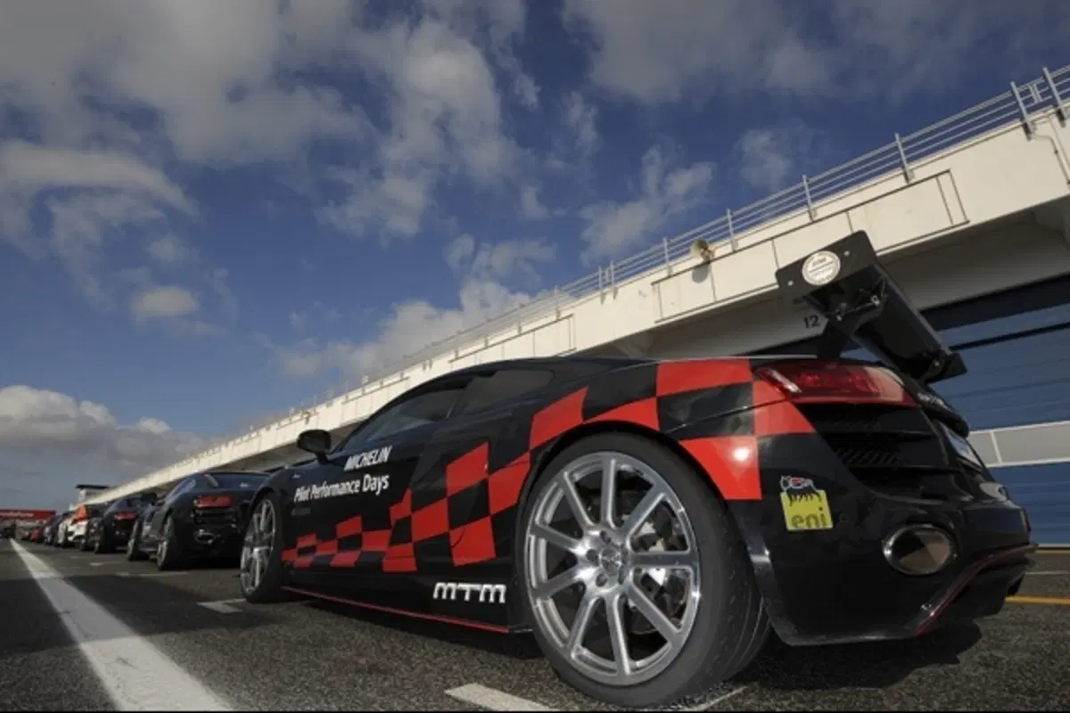 Michelin Pilot Performance Days: 20.000 CV in pista (48)