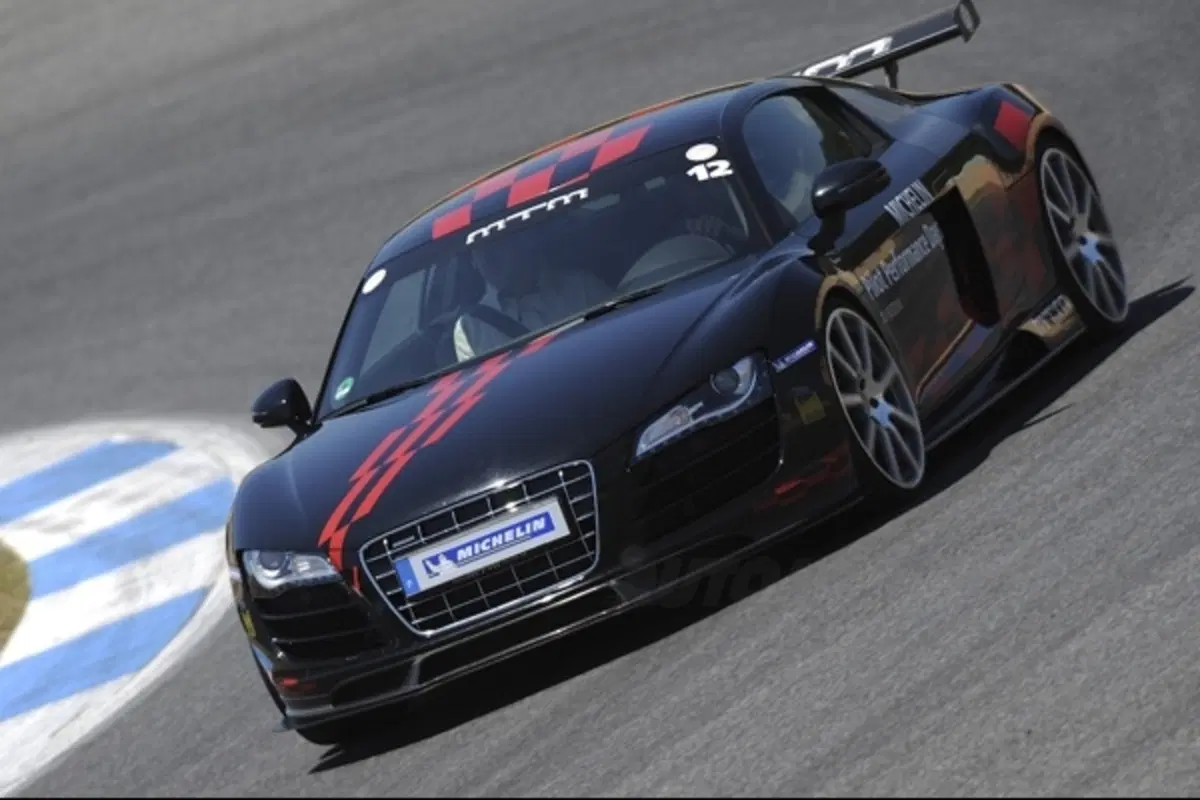 Michelin Pilot Performance Days: 20.000 CV in pista (49)
