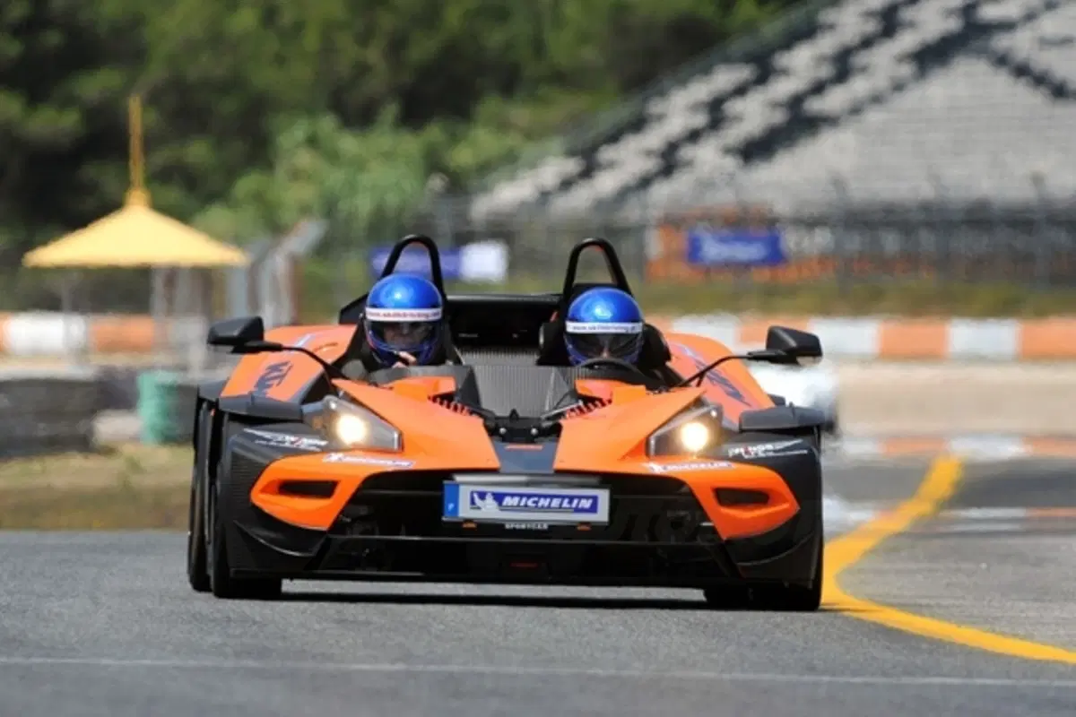 Michelin Pilot Performance Days: 20.000 CV in pista (60)