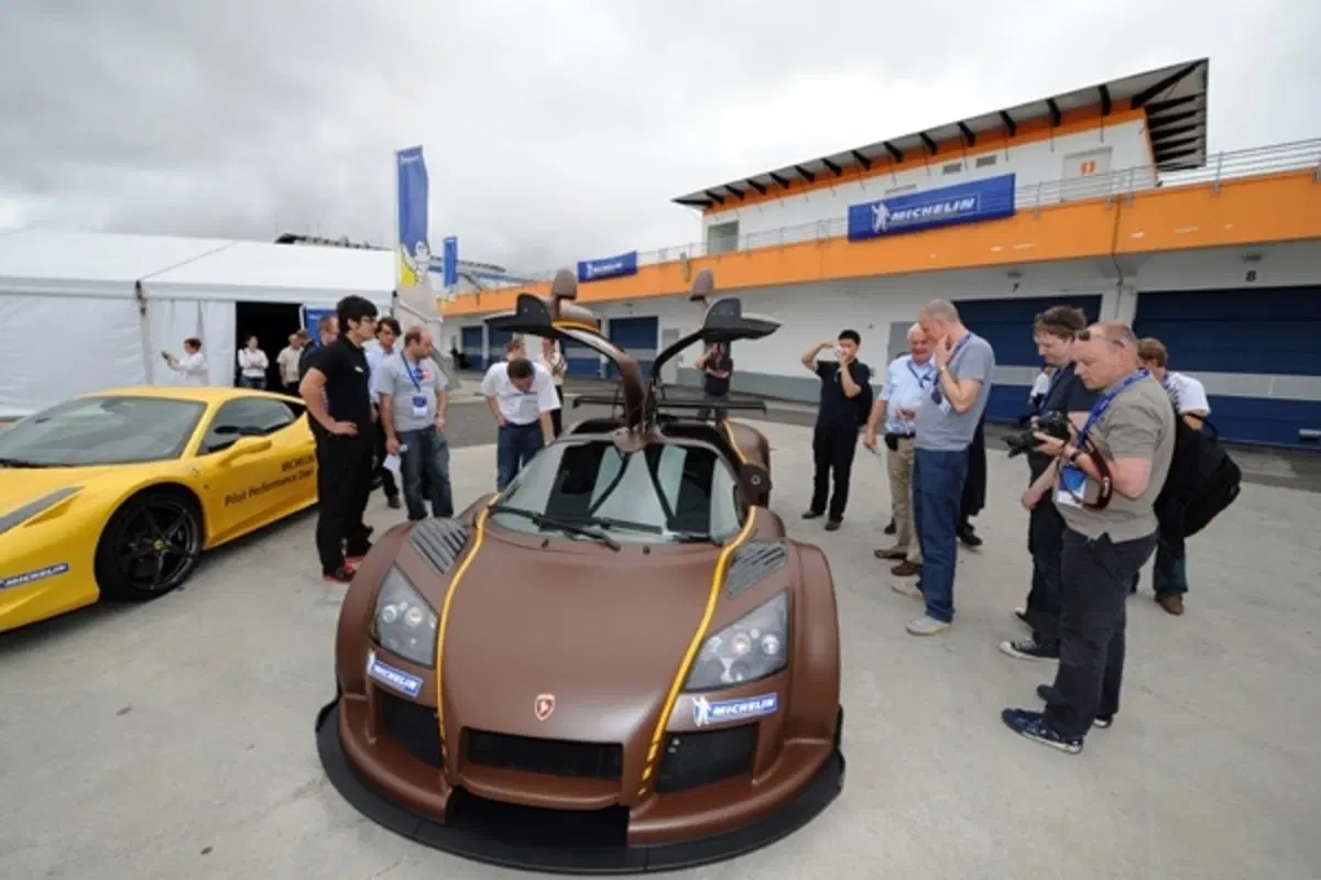 Michelin Pilot Performance Days: 20.000 CV in pista (63)