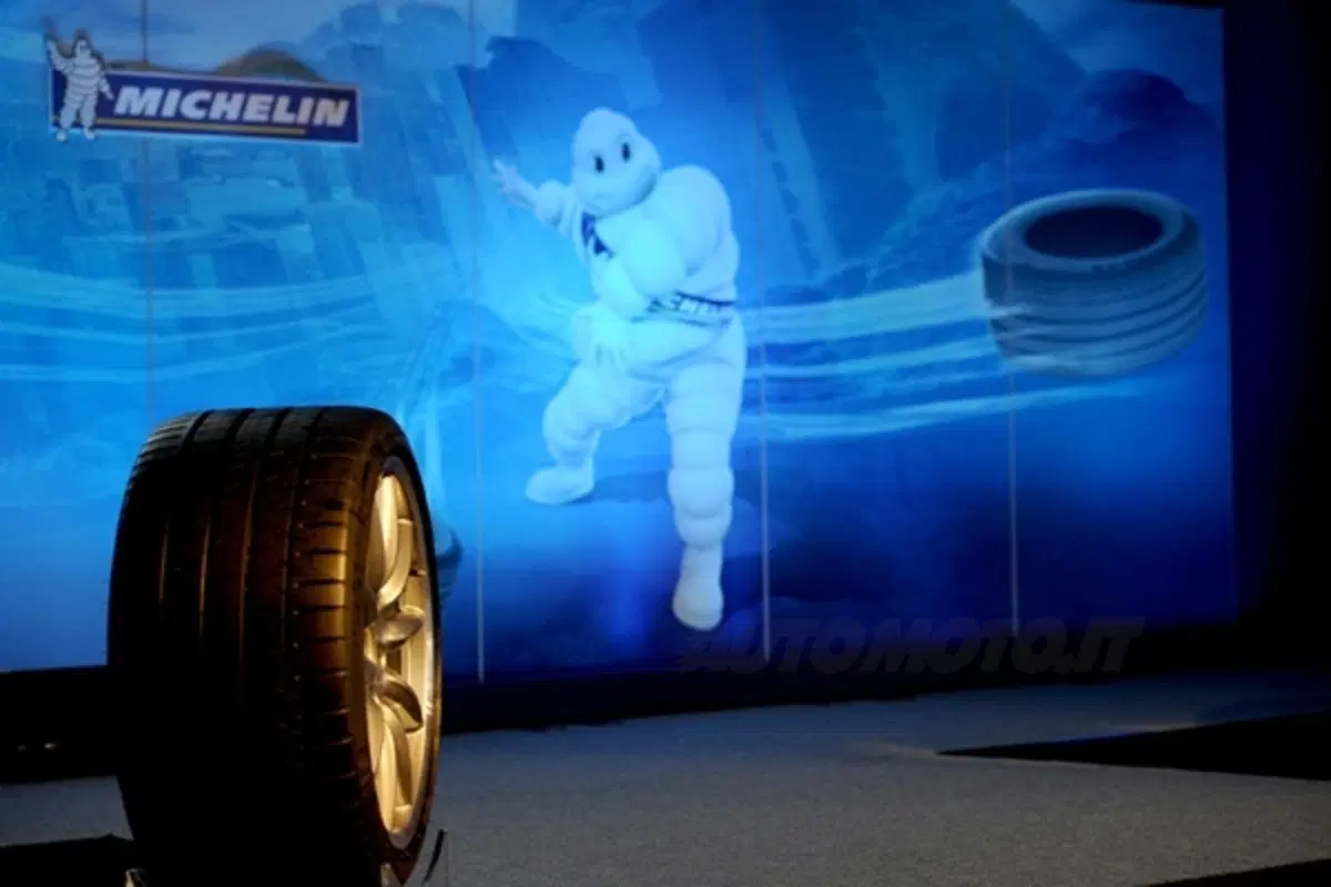 Michelin Pilot Performance Days: 20.000 CV in pista (65)
