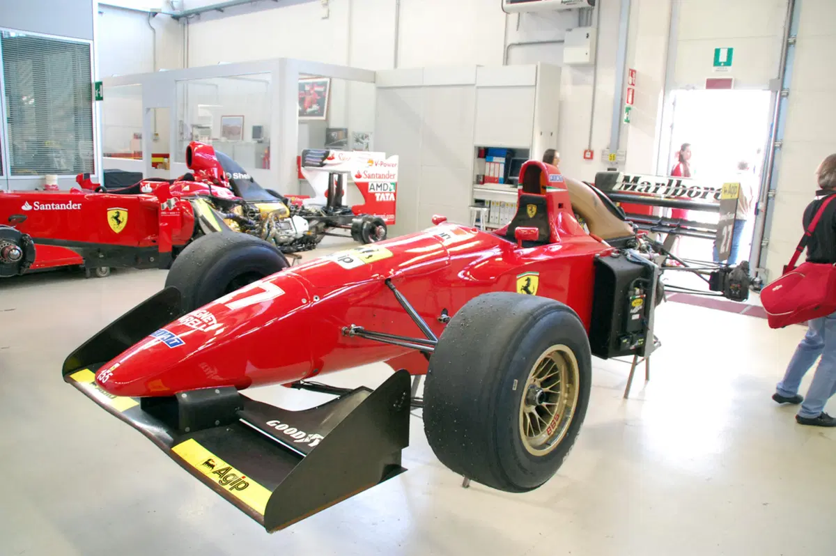 Ferrari: una passeggiata nel Mito (89)