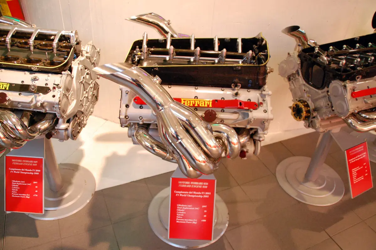 Ferrari: una passeggiata nel Mito (120)