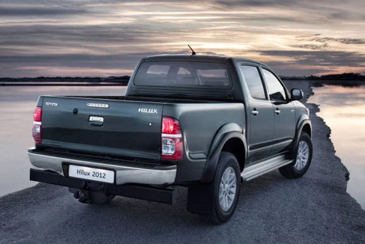 Nuova Toyota Hilux 2012: arriverà a settembre il restyling (3)