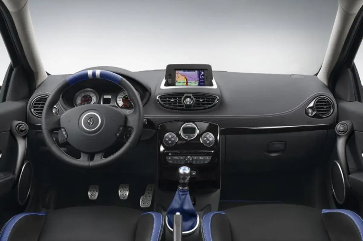 Renault Clio Gordini: si allarga la gamma delle "speciali" (9)