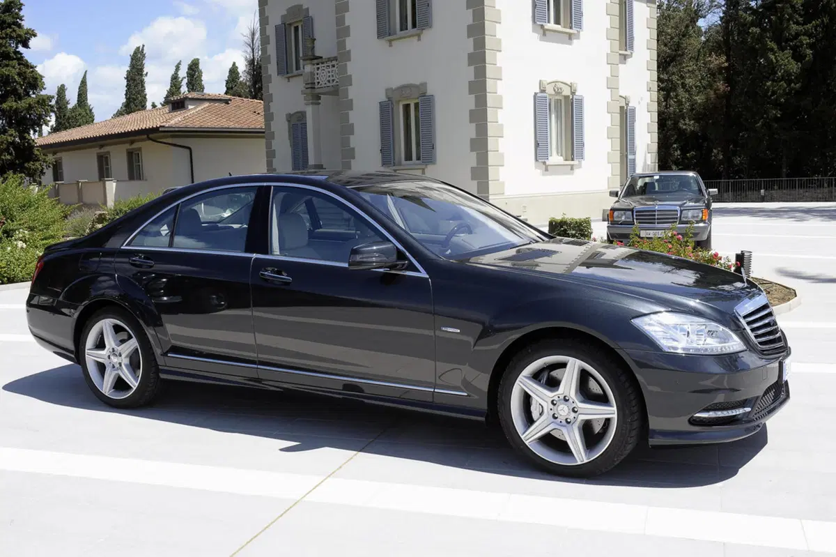 Mercedes Classe S Grand Edition (2)