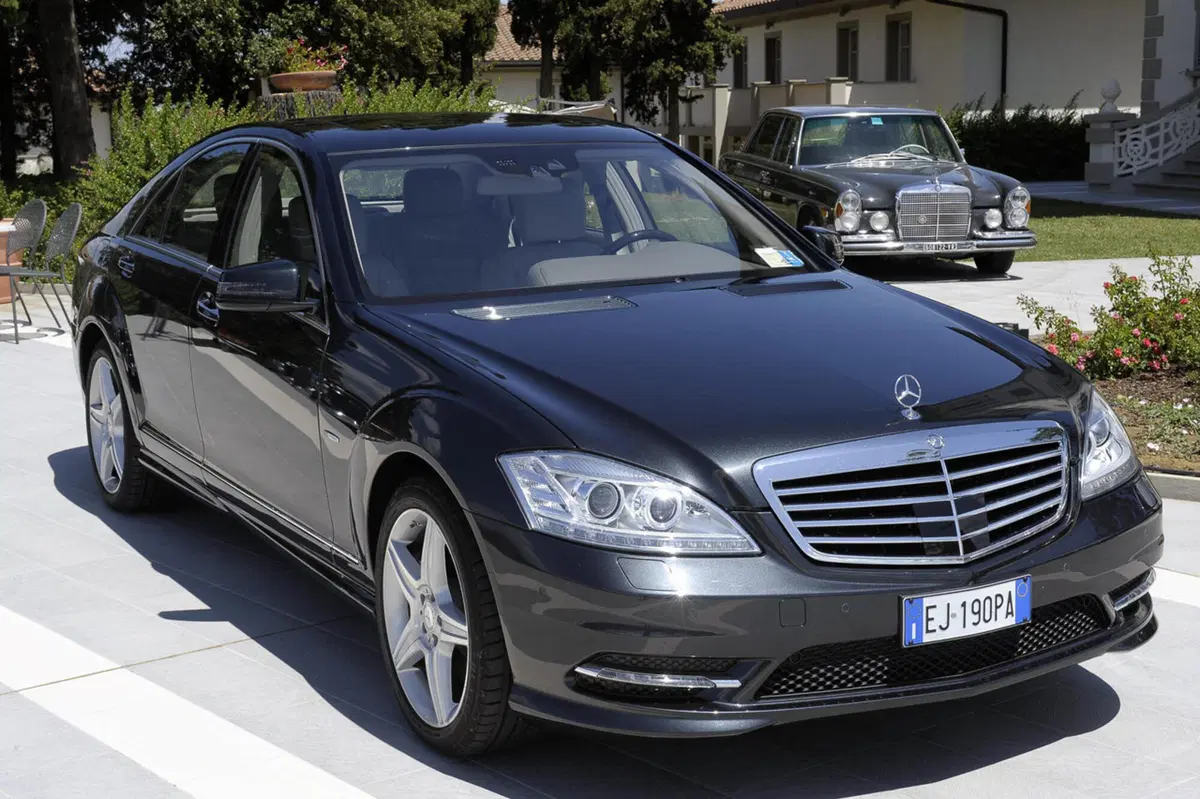 Mercedes Classe S Grand Edition (3)