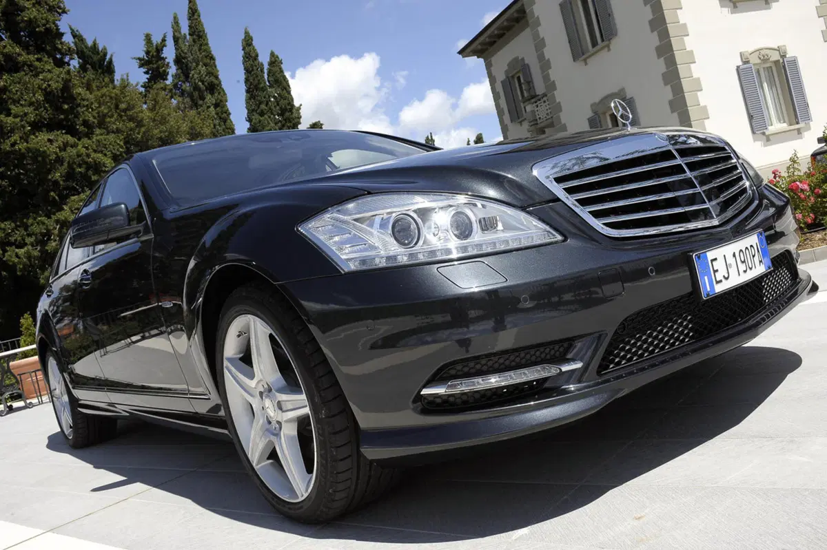 Mercedes Classe S Grand Edition (4)