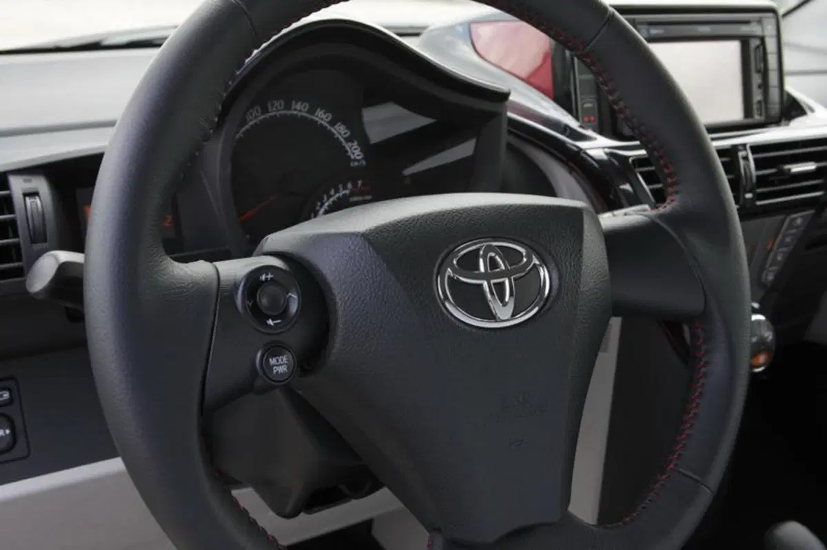 Toyota iQ: debutta negli USA con marchio Scion (16)