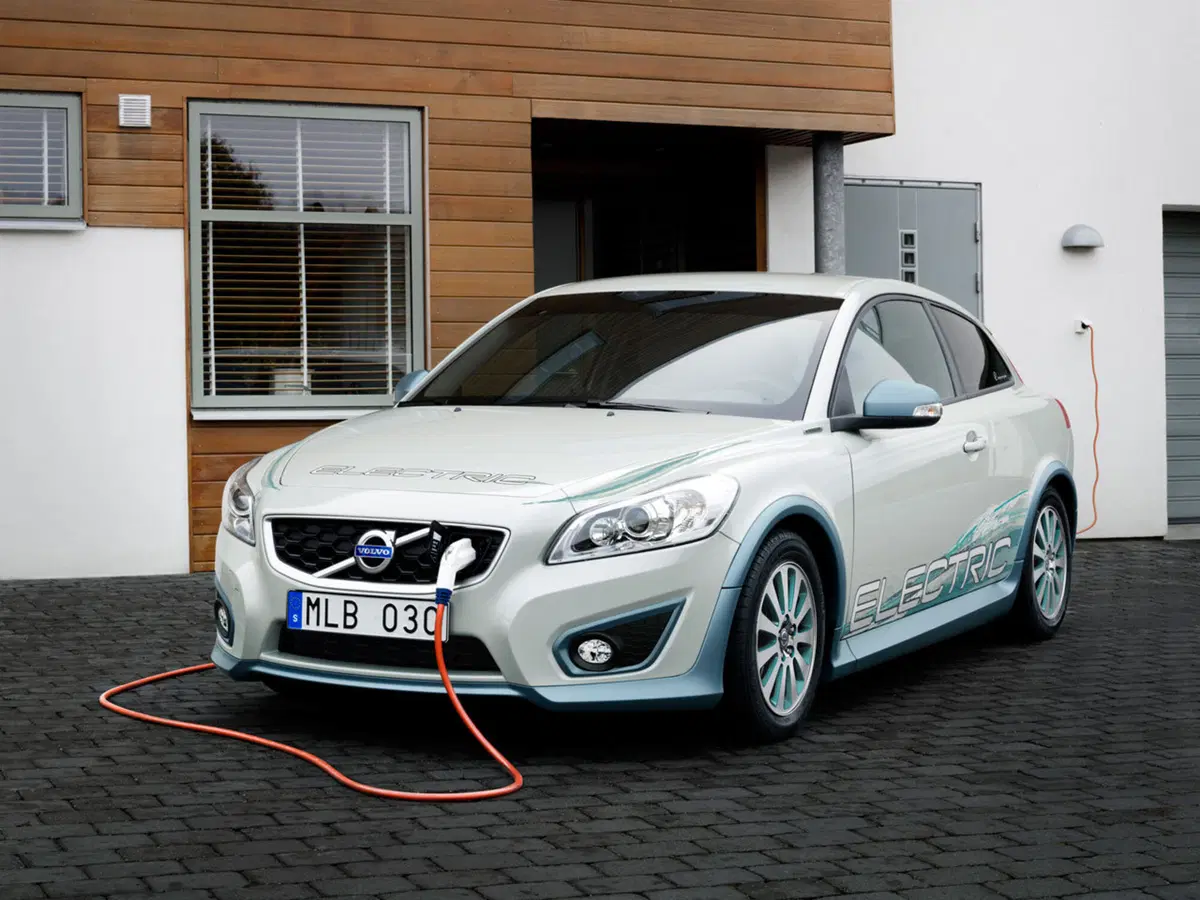 Volvo C30 e V60 Range Extender (2)
