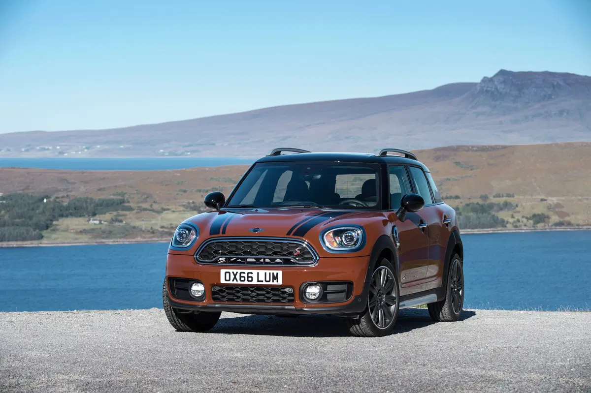 Mini Countryman, ecco la seconda generazione (6)