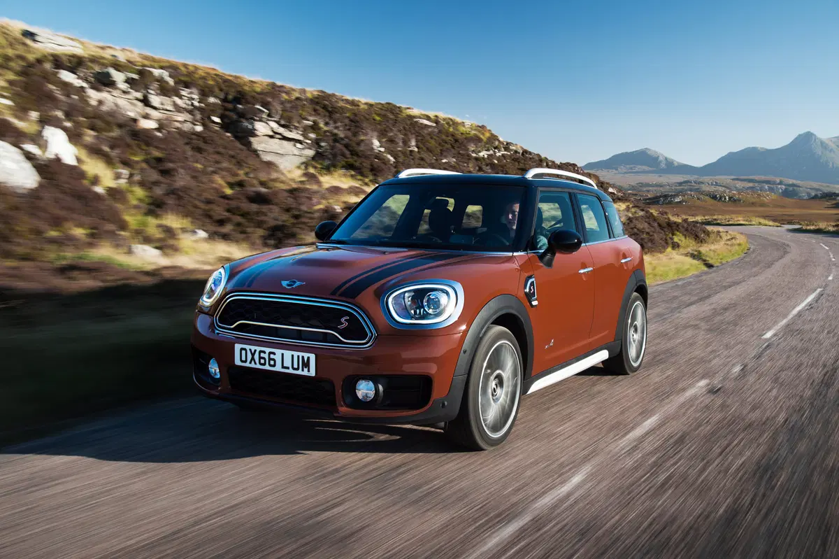 Mini Countryman, ecco la seconda generazione (13)