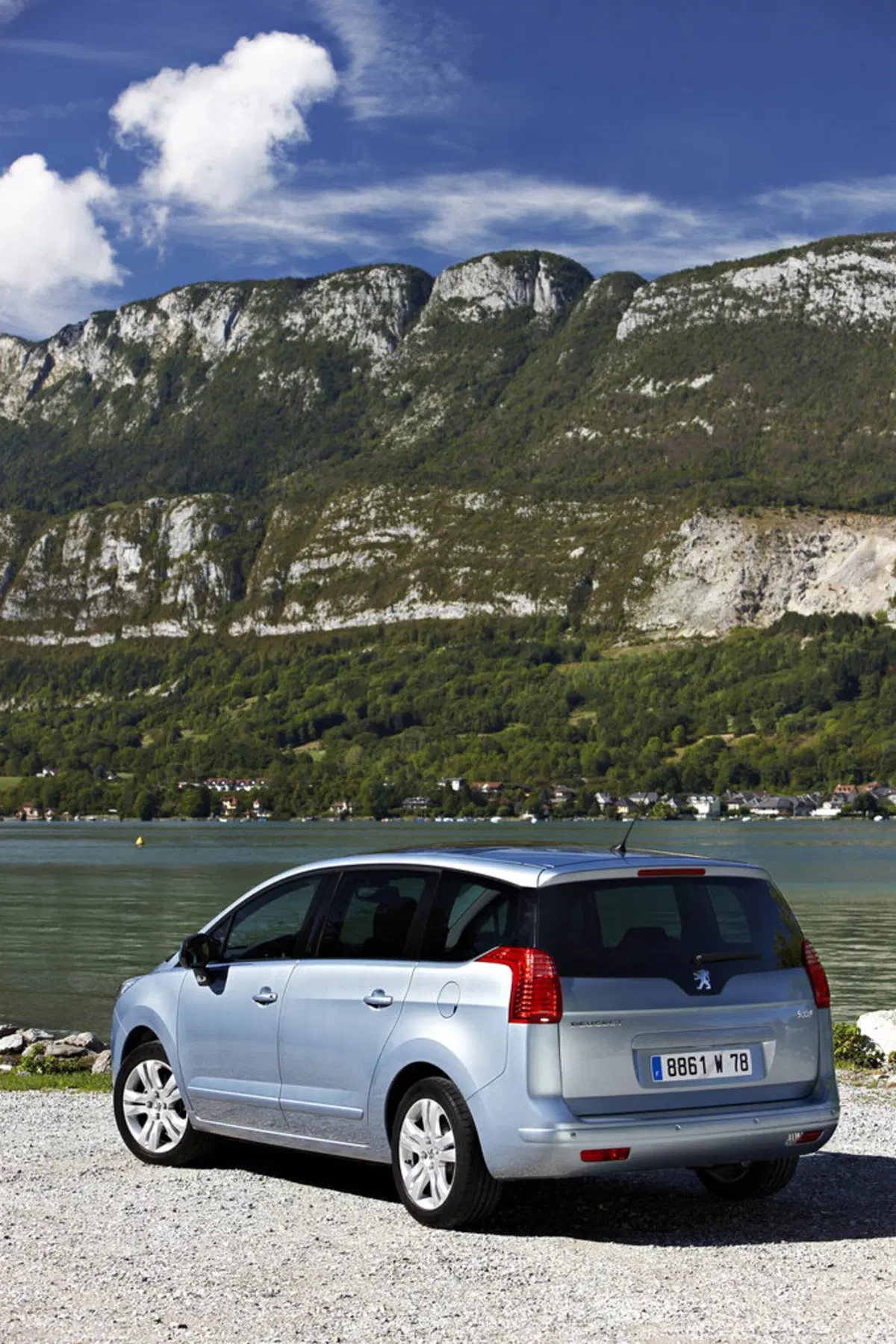 Peugeot 3008 e 5008 1.6 e-HDi FAP (10)