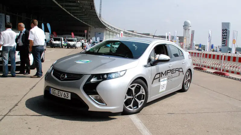 Opel: Enel sceglie l'Ampera per la flotta aziendale