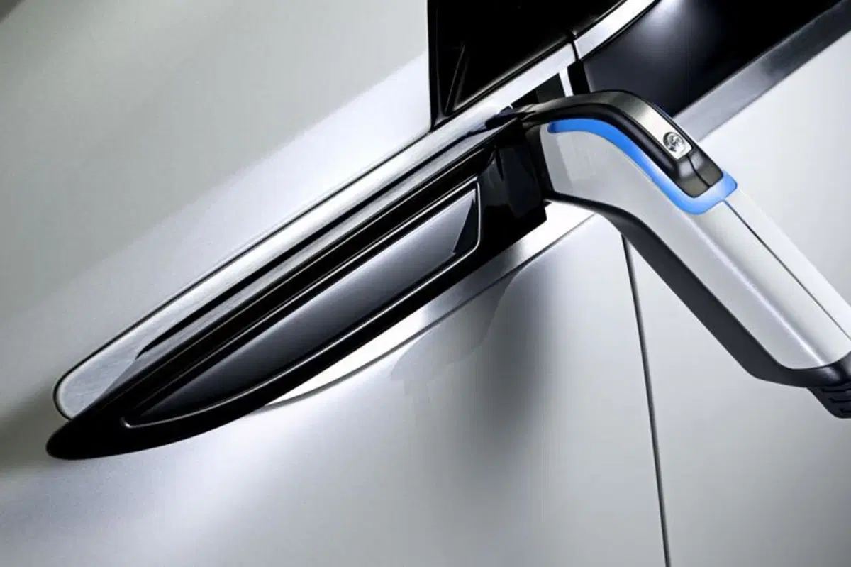 Opel Ampera: su strada con il prototipo (22)
