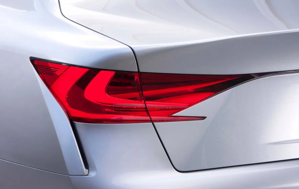 Lexus: la nuova GS debutterà a Pebble Beach (19)