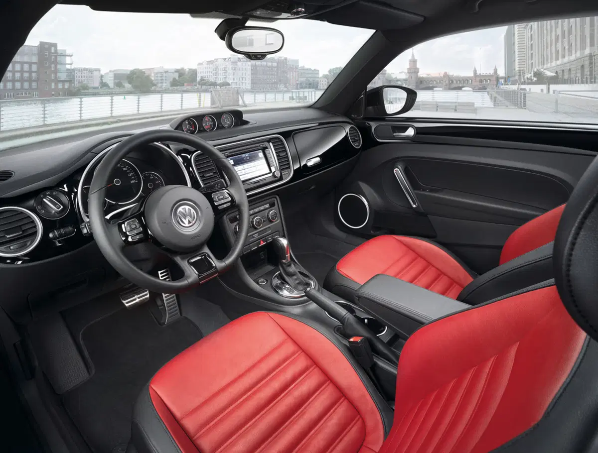 Volkswagen Maggiolino: si chiamerà così in Italia la nuova Beetle (17)