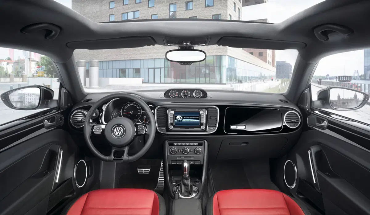 Volkswagen Maggiolino: si chiamerà così in Italia la nuova Beetle (20)