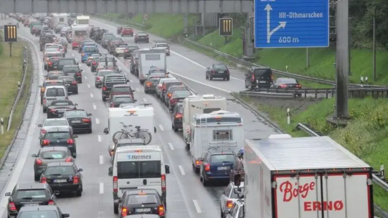 Mercato: l'UNRAE stima immatricolazioni in calo nel 2011