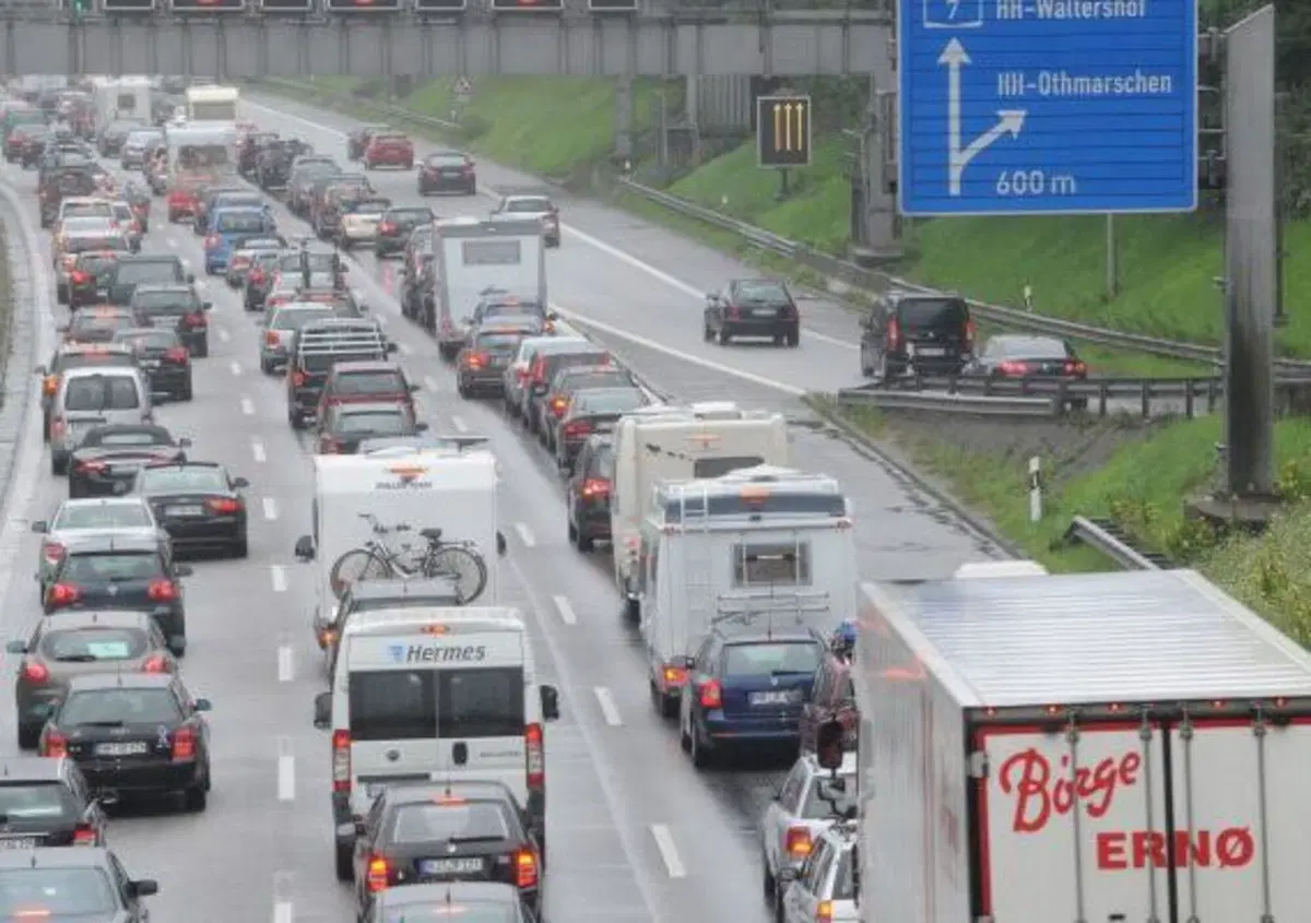 Mercato: l'UNRAE stima immatricolazioni in calo nel 2011
