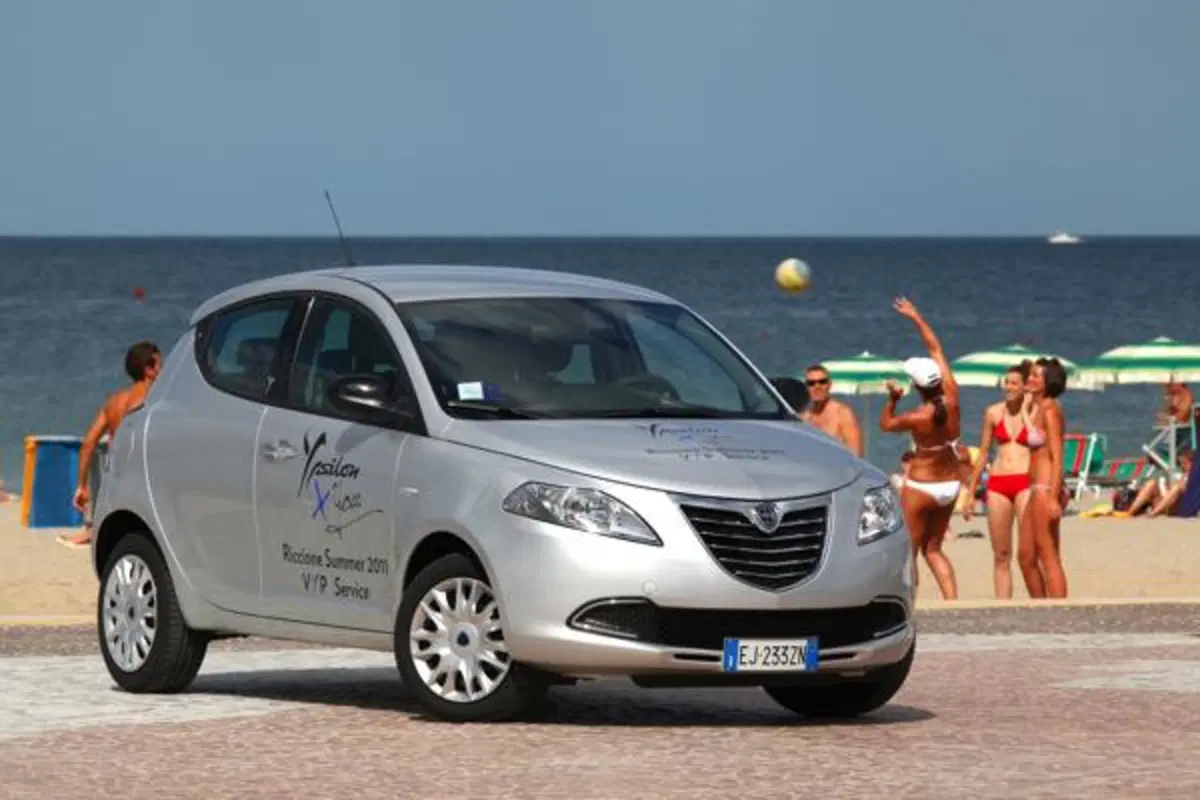Ypsilon for You: una miglior mobilità a Riccione grazie a Lancia (4)