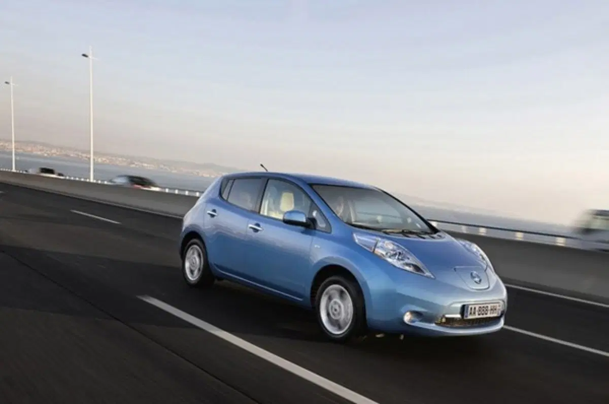 5 stelle NCAP nei test della NHTSA per Nissan Leaf (3)