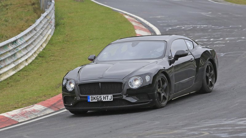 Nuove Bentley Continental GT e GTC: i muletti al Ring