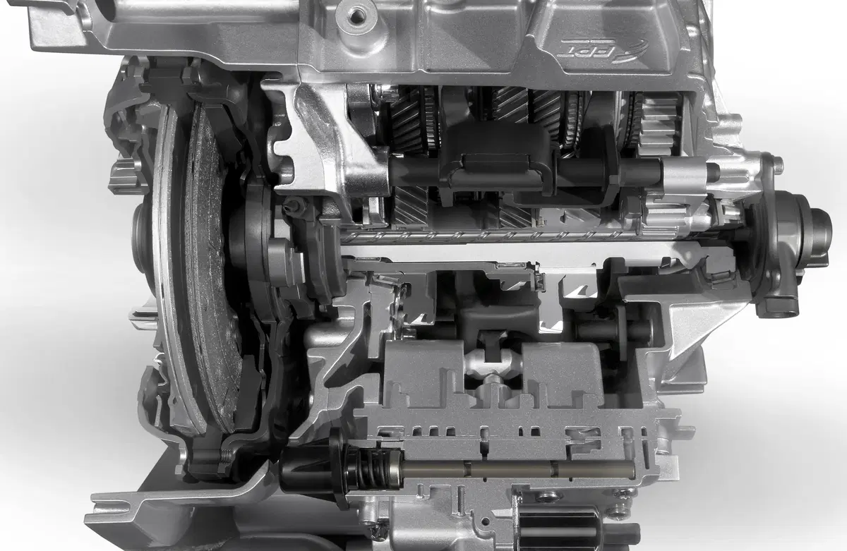 Alfa Romeo: nuovo cambio a doppia frizione per la Giulietta (8)