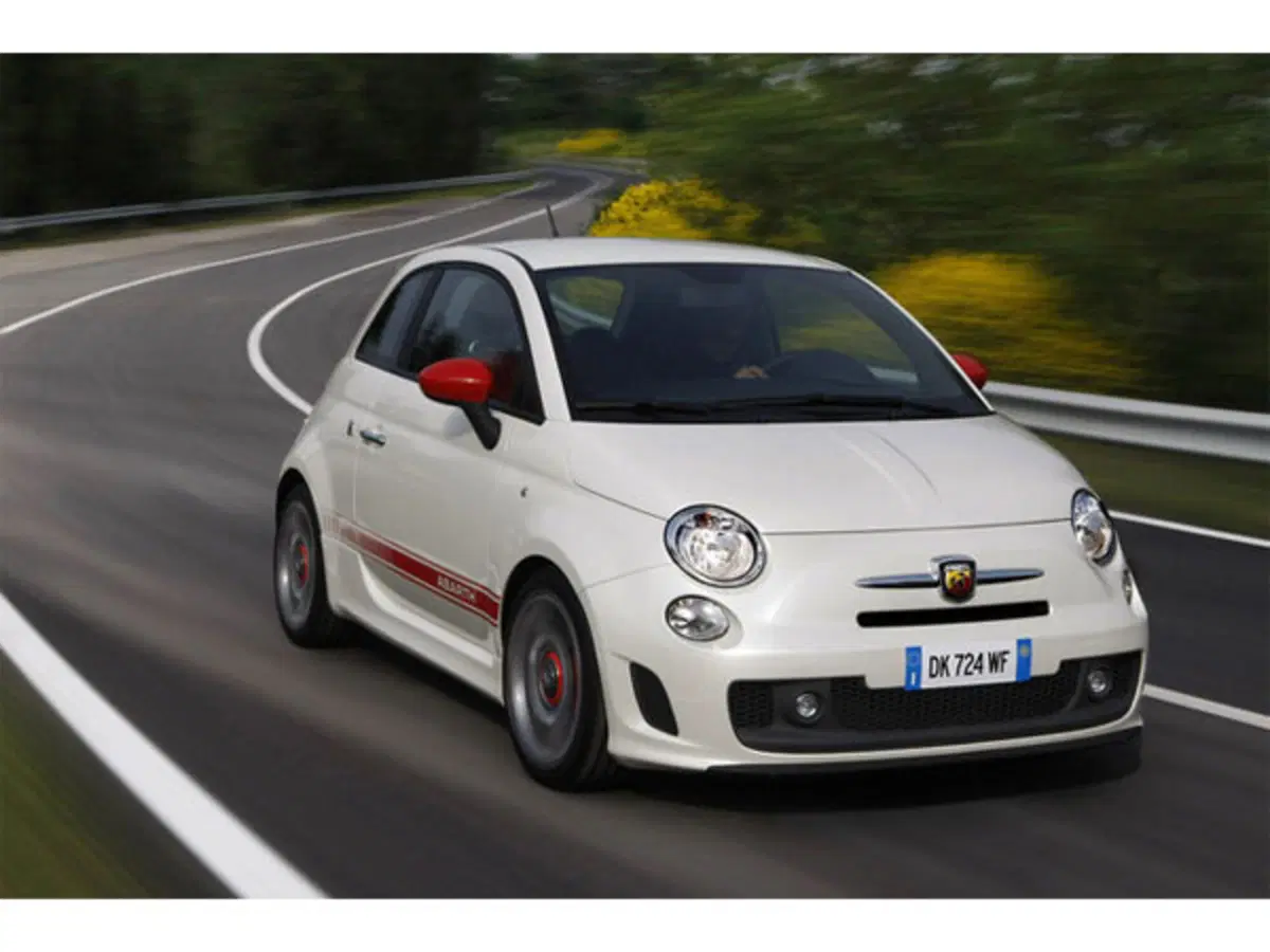 Abarth: la 500 dello Scorpione arriverà negli USA (2)