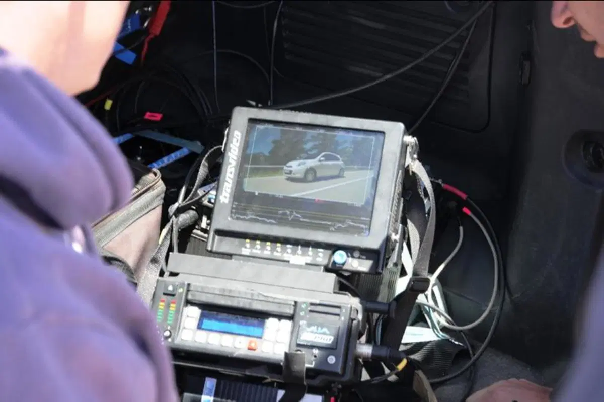 TV: si gira a Barcelona lo spot della Micra 1.2 DIG-S (6)