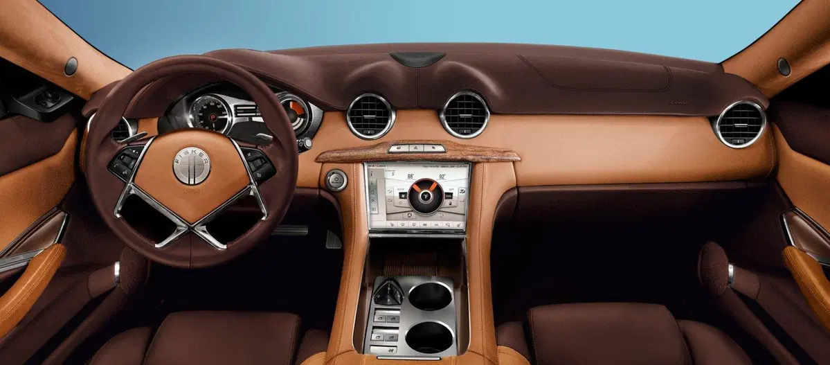 Fisker: al via le consegne della Karma (9)