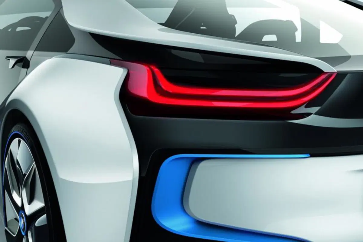 BMW i8 Concept: in concessionaria nel 2014 (26)