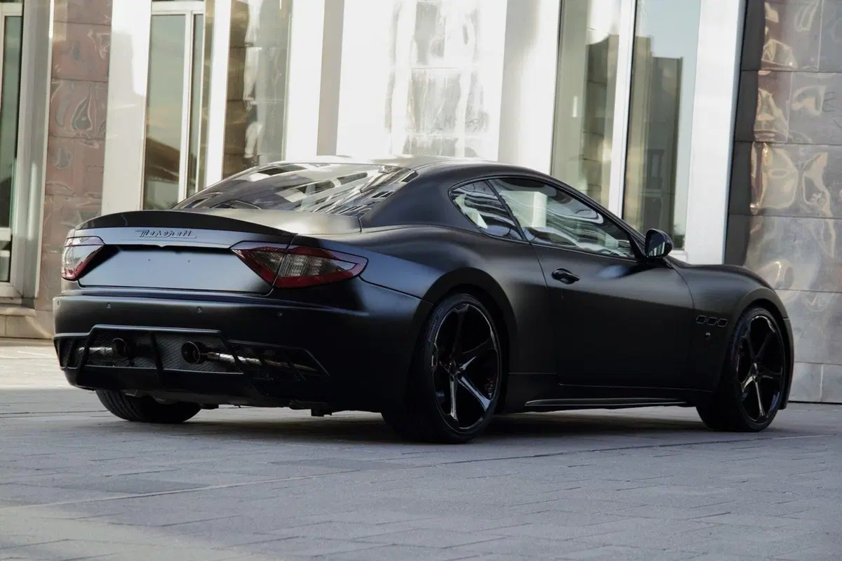 Maserati Gran Turismo S Superior Black Edition (3)