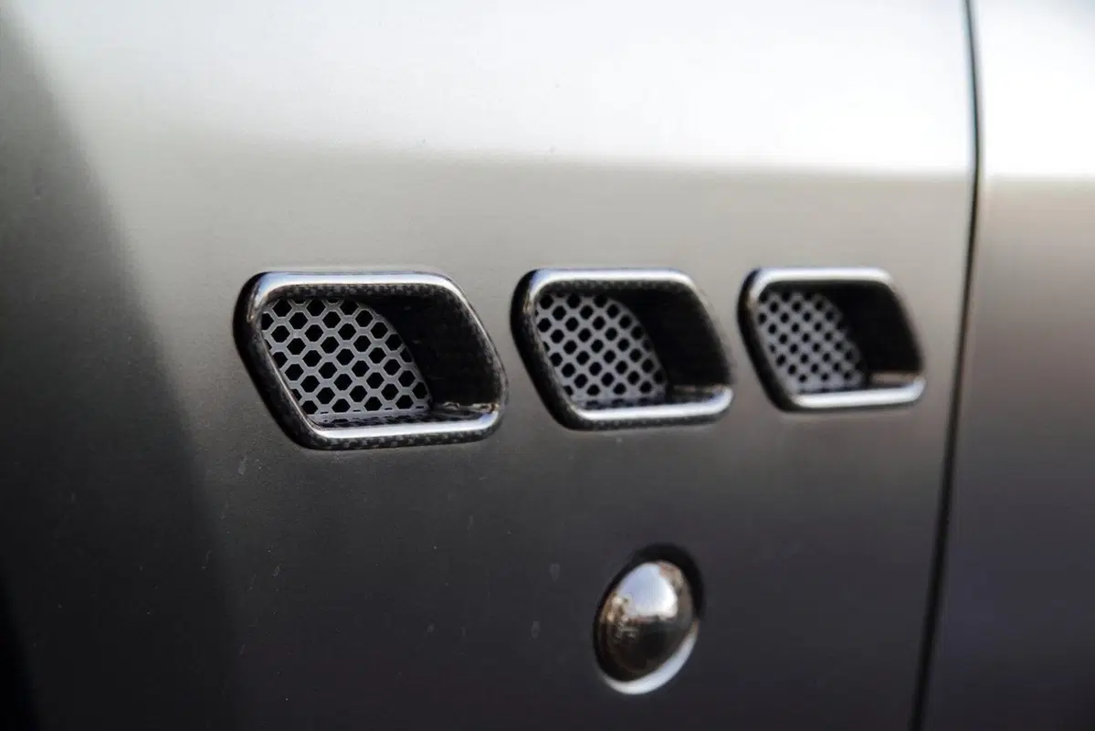 Maserati Gran Turismo S Superior Black Edition (6)
