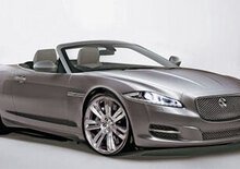 Jaguar XE Roadster: si vedrà al Salone di Francoforte?