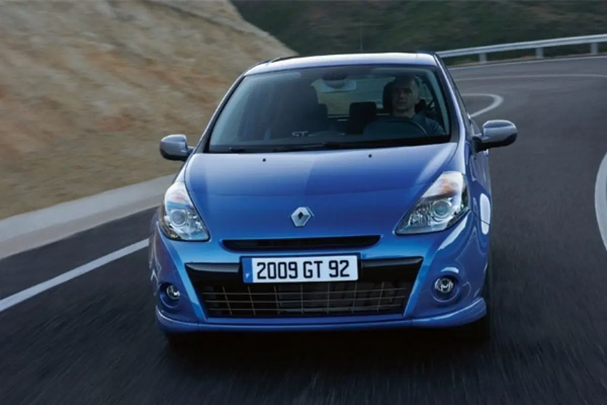 Renault: il tre cilindri da 0.9 litri debutterà sulla Clio a Ginevra 2012 (5)