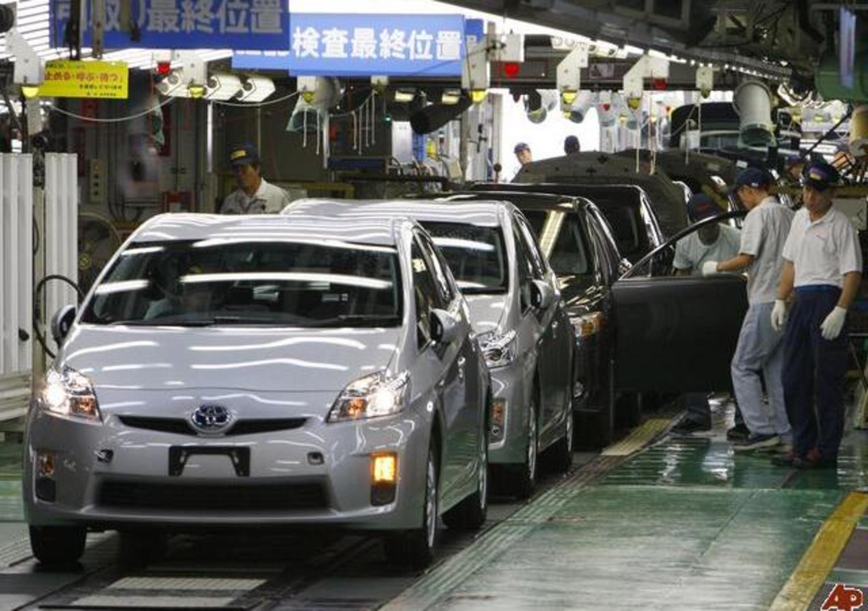 Toyota: nel 2012 punta a raggiungere i 10 milioni di vetture prodotte